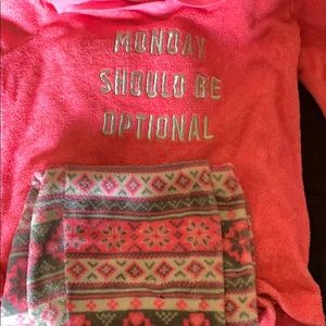 Pajamas size L (14-16)